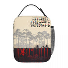 Kühltasche Stranger Things Alphabetwand Wald