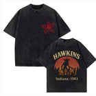 Herren-T-Shirt im Used-Look Stranger Things Hawkins Indiana 1983 Sonnenuntergang