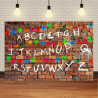 Fotohintergrund Stranger Things Alphabetwand dunkler Backstein