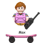 Minifigur zum Bauen Stranger Things Max Mayfield auf dem Skateboard