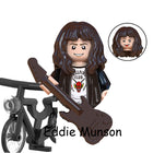 Minifigur zum Bauen Stranger Things Eddie Munson auf dem Rad
