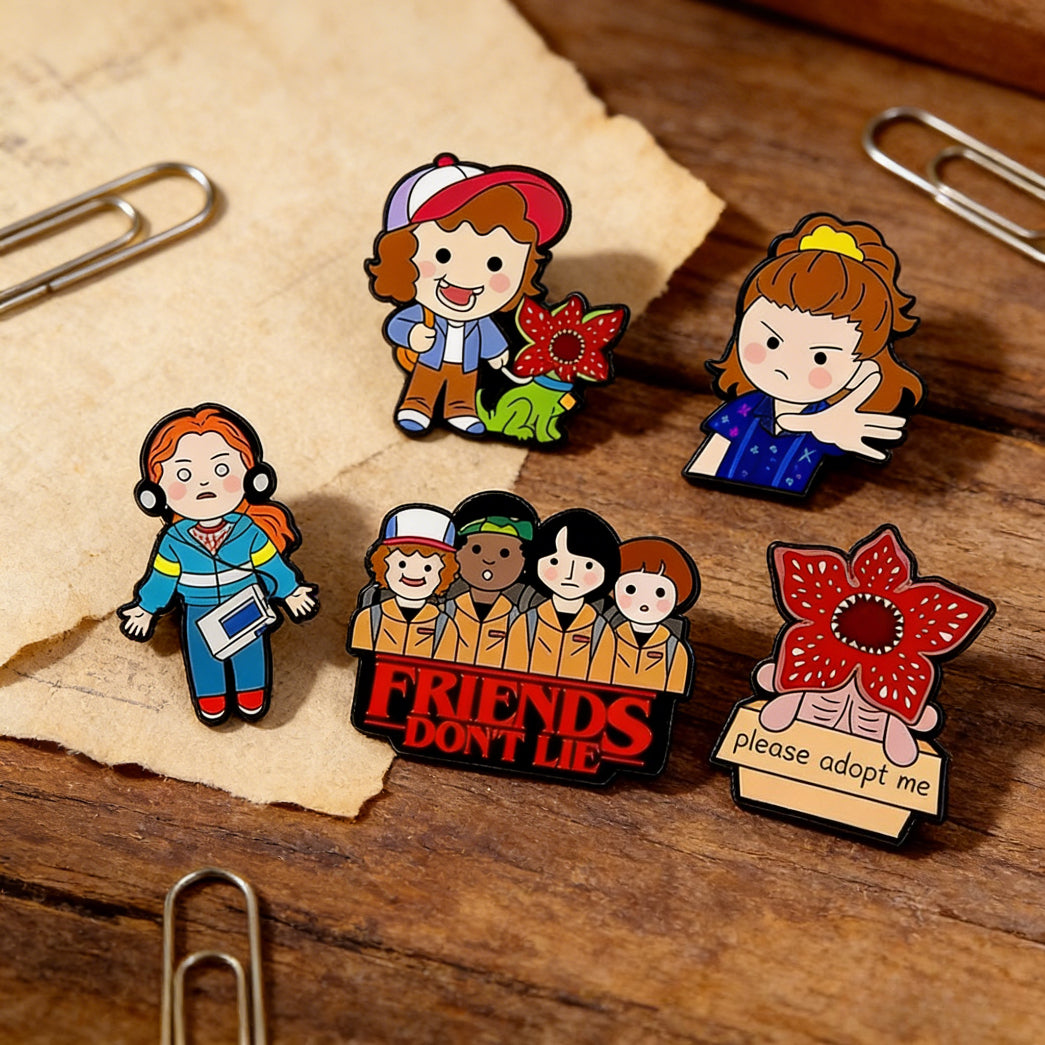 Lot de 5 pin's Stranger Things Friends Don't Lie – visuel 3